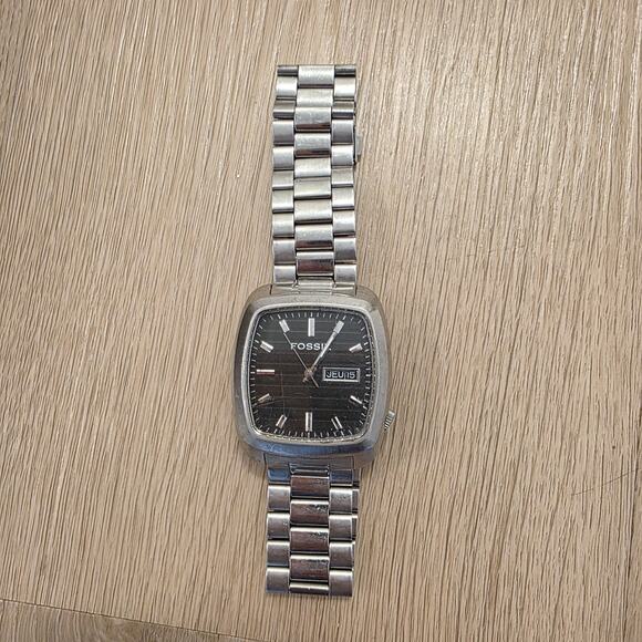 Fossil Arkitekt Silver Stainless Steel Rectangular Water Resistant Analog Watch - Picture 3 of 7